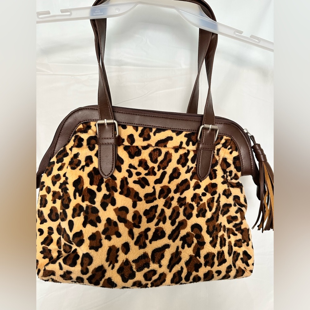 3/$15 City Streets Shoulder Bags